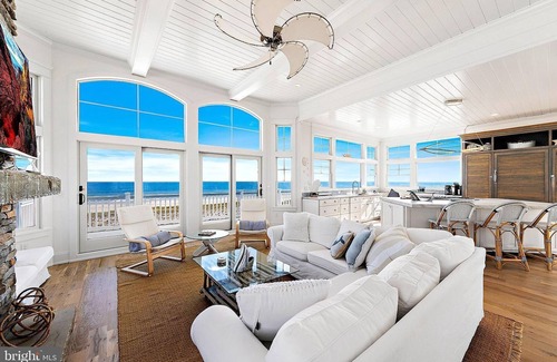 South Beach Haven Casa | Spectacular LBI Oceanfront Escape - newly renovated
