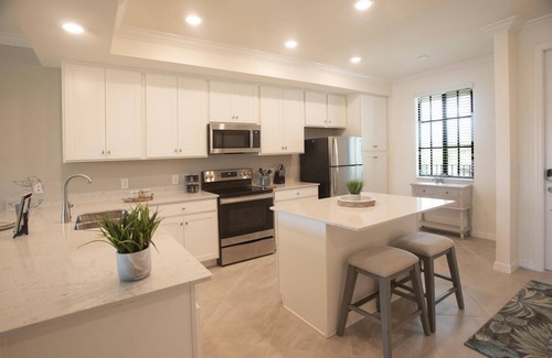 Braden River Condominio | Spectacular luxury condo 2 Bed/2 Bath, 1,239 SF