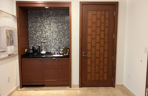 Dorado Pueblo Condominio | Spectacular MINT oceanfront condo at the Ritz-Carlton West Beach Reserve Dorado.