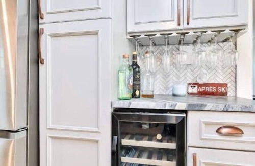 Shandaken Casa | Spectacular Modern Farmhouse - Town, Hike & Swim