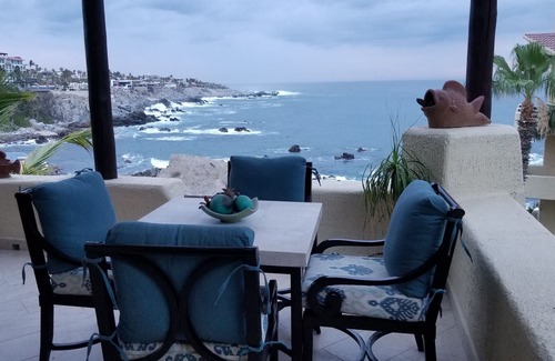 Cabo Bello Condominio | Espectaculares vistas al mar y a la playa para nadar. Piscina, bar o playa a pocos pasos