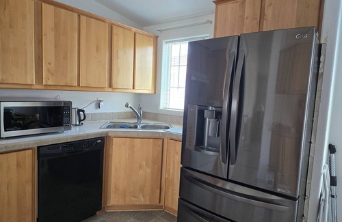 Moses Lake Casa | Spectacular Potholes Views from Private Deck_3BR Retreat
