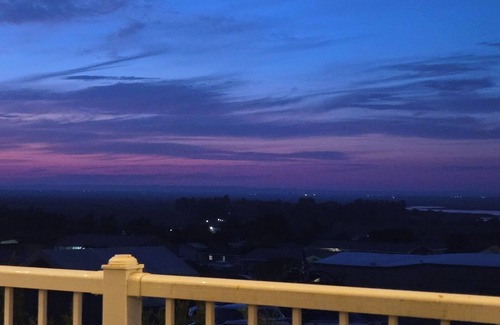 Moses Lake Casa | Spectacular Potholes Views from Private Deck_3BR Retreat