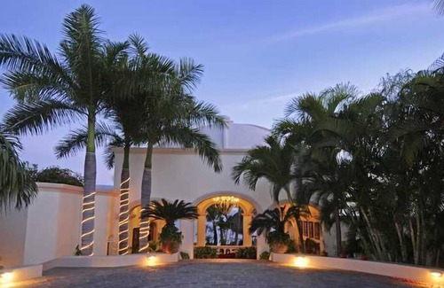 Condominios La Punta Villa | Spectacular, Private Beach, Chef included