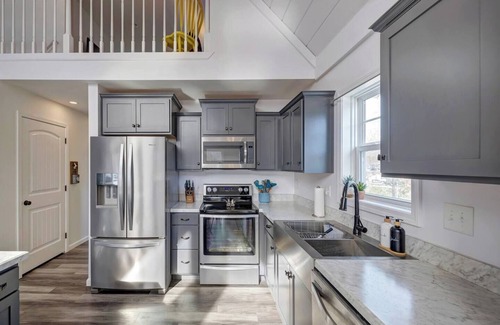 Unionville Cabina | Spectacular & Spacious Lakehouse; Kid Approved!