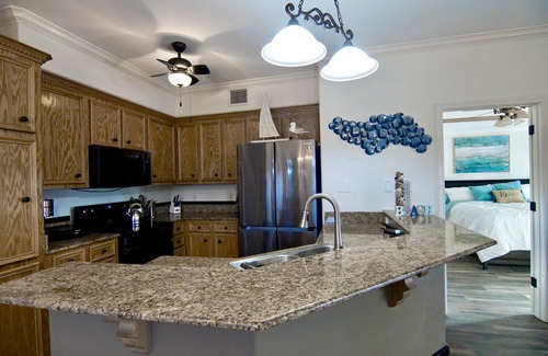 Corpus Christi Casa | Spectacular Sunsets! Private Pool & Spa on Canal - Walk to Beach & Restaurants!!