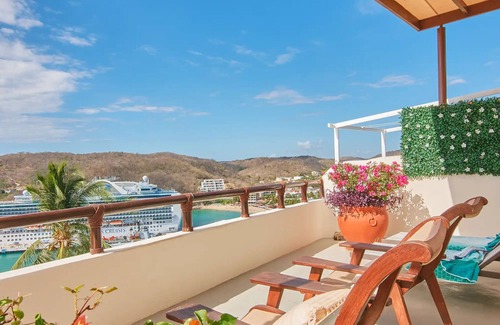Playa Chahué Condominio | DISPONIBLE del 7 de diciembre al 19 de diciembre. Frente al mar, 1 BR, Penthouse de 2 pisos. Vista espectacular