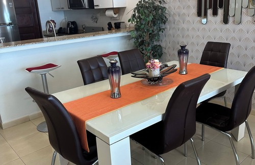 Marbella Apartamento | Spectacular view with your modern 2 bedroom 2 bath apartment. Laundry included