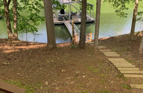 Gainesville Casa | Lake House on Lanier, Capacidad 4.