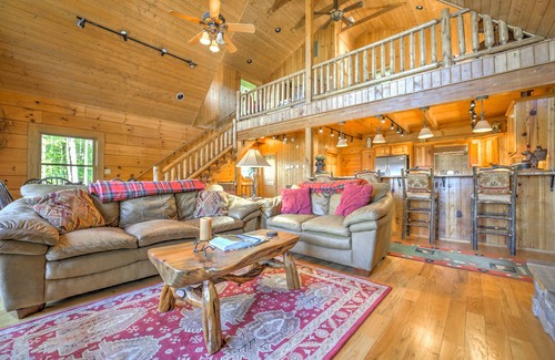Cataloochee Ranch Casa | Spectacular Views, Privacy and Hot Tub