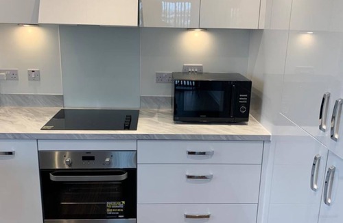 West Thurrock Apartamento | Spectacularly furnished two bed flat with balcony