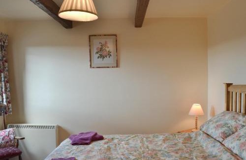 Earl Sterndale Casa | Speedwell Corner Jericho Farm