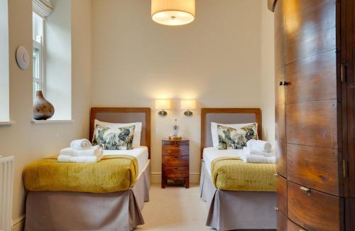 Alnmouth Casa | Spence Lodge: Beautiful 2-Bedroom Stone Cottage