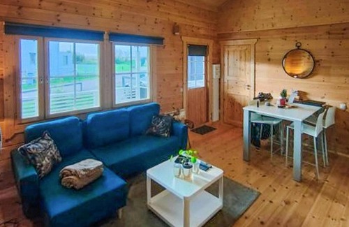 Bourbourg Casa | Spend an unforgettable vacation in this charming chalet.