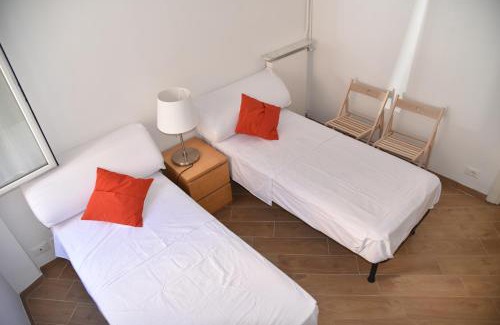 Quarto dei Mille Apartamento | Spiaggia e Gaslini