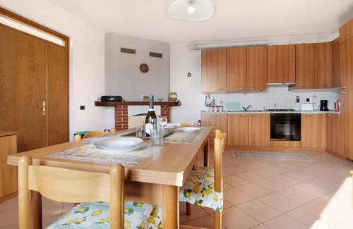 San Gregorio Apartamento | Spiaggia.Vela,surf,canottaggio.Pesca.escursioni,mountain-bike.Parco giochi.