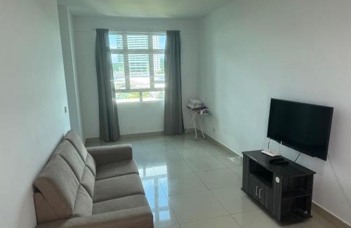 Bayan Lepas Apartamento | Spice Tunas 3B2B House