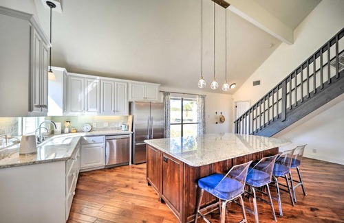 Pedernales Canyon Ranch Casa | Spicewood Vacation Rental with Infinity Pool!