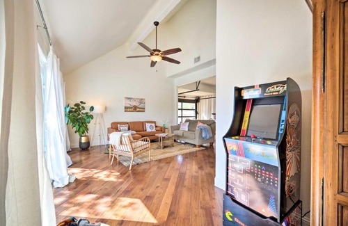Pedernales Canyon Ranch Casa | Spicewood Vacation Rental with Infinity Pool!