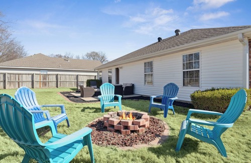 Bentonville Casa | Spin and Stay on Navajo
