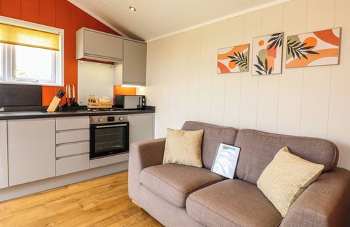 Swadlincote Cabaña | SPINDLE, pet friendly, with hot tub in Donisthorpe