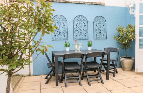Dartmouth Cabaña | Spinners House