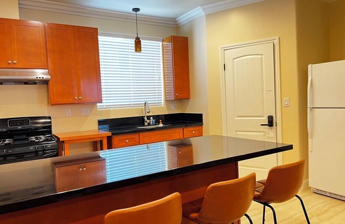 Azusa Casa | Spiral Staircase guest house Charming 2-bedroom house with WiFi and AC in Azusa