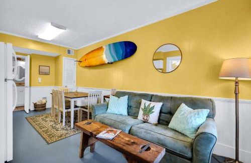 Savannah Beach Apartamento | Splash Inn Lower Unit: Heated Pool & Walk to Beach