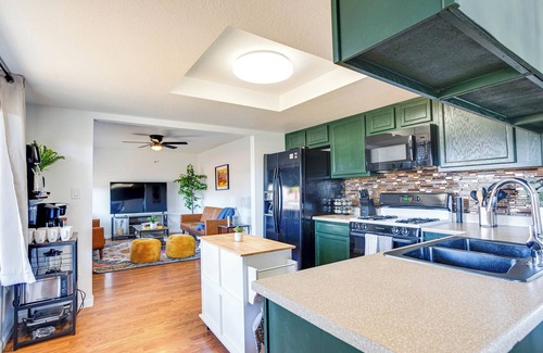 Maryvale Casa | Splash! Pool Home Sleeps Up to 12! Fun!