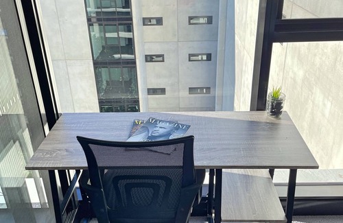 Reid Apartamento | Splendid 2bd 1bth 1csp Apt - Superb CBD Location
