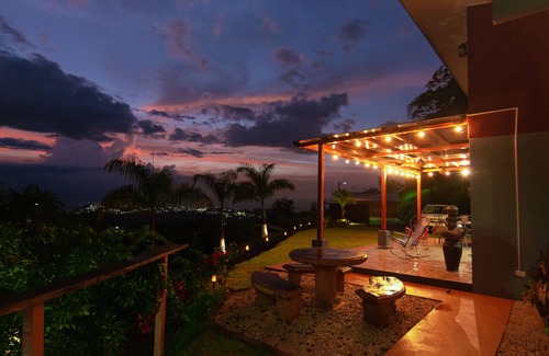 Quesada Casa | Esplendida Casa con Jacuzzi rodeada de naturaleza y tranquilidad inigualable