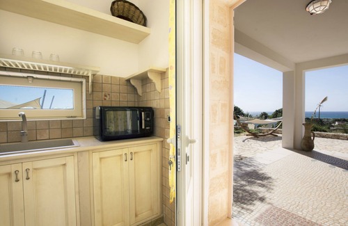Torre Pali Villa | Espléndida villa situada en el matorral mediterráneo a tiro de piedra del mar Jónico
