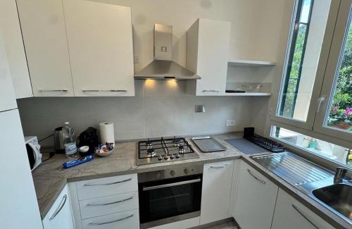 Bussana Apartamento | Splendida Casa vista mare per 4 persone di fronte alle spiagge di Bussana