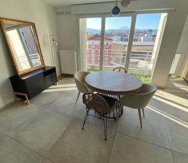 Sablon - Trudaine Apartamento | Splendide 70m2 Balcon + Parking