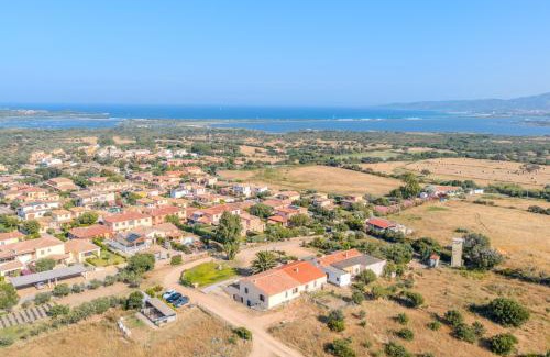 Case Peschiera-Lu Fraili Apartamento | Splendido Stazzo vista mare San Teodoro Lu Fraili