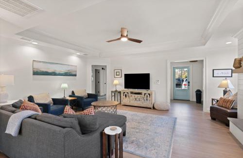 Demere Park Casa | Splish Splash Cottage - 112 Toluca Lane