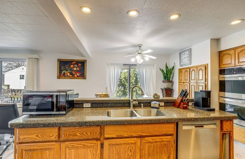 Spokane Casa | Spokane Home w/ Deck + Yard, 2 Mi to Downtown!