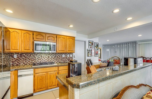 Spokane Casa | Spokane Home w/ Deck + Yard, 2 Mi to Downtown!