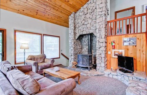 Yosemite West Casa | Sport Chalet