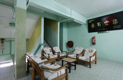 Central District Hotel | SPOT ON 89989 Wispering Hotel