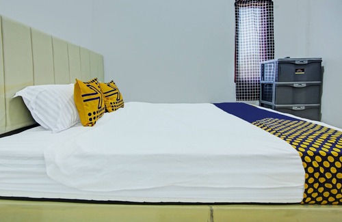Palembang Hotel | SPOT ON 92141 Penginapan Cahaya Syariah