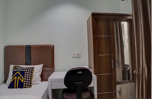 Medan Hotel | SPOT ON 92822 Finest House Near Amplas Bus Terminal