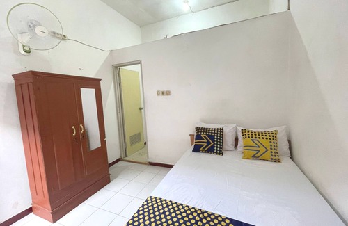 Sidoarjo Hotel | SPOT ON 93644 Sederhana Homestay