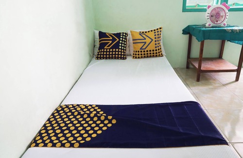 Porong Hotel | SPOT ON 93879 Wunut Homestay Syariah