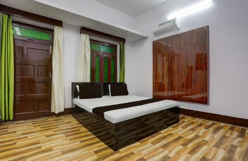 Mahmoorganj Hotel | SPOT ON Alakh Kashi Homestay