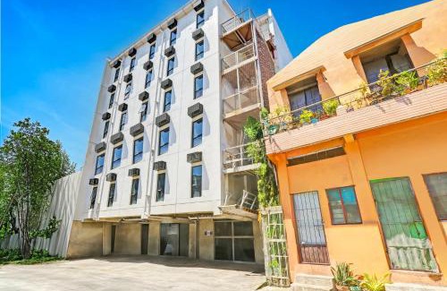 Pembo Hotel | Spot On Classy Bunkbeds Near Makati Manila Formerly MYTOWN Madrid