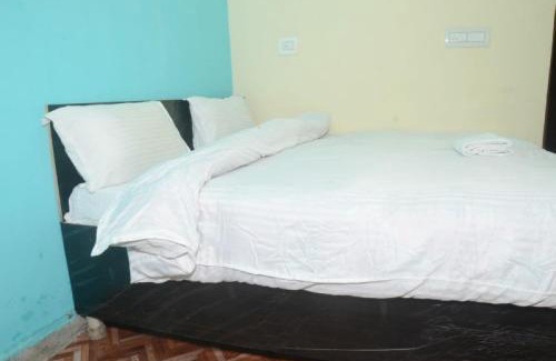 Sardhana Hotel | SPOT ON Hotel Abhinandan