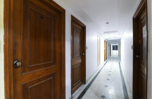 Vadodara Hotel | SPOT ON Hotel Hilltop