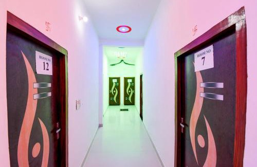 Gorakhpur Hotel | SPOT ON Hotel Shivoy