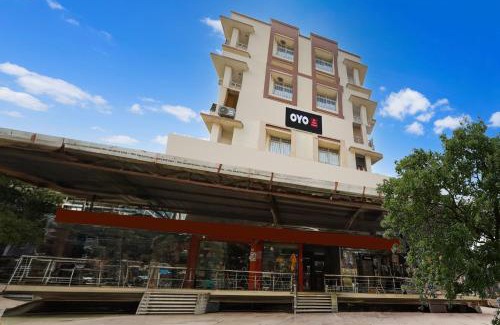 Danapur Hotel | SPOT ON PR REST HOUSE